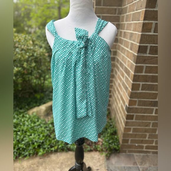Banana Republic Green Sleeveless Tie Front Tank Top - Picture 1 of 5
